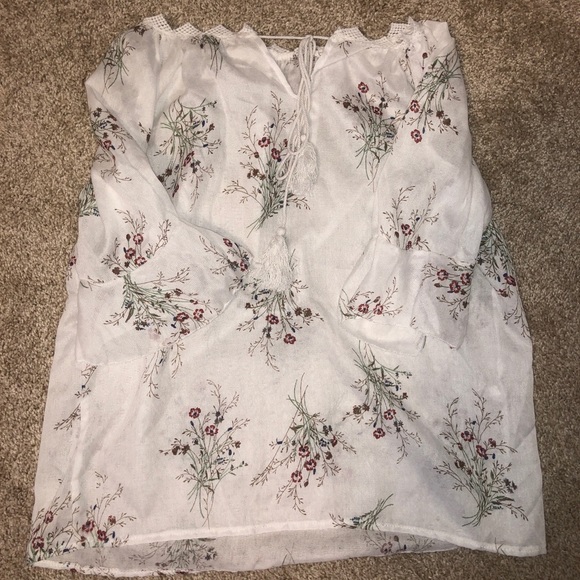 White floral mesh front tie shirt ❤️ XS/S - Picture 4 of 4